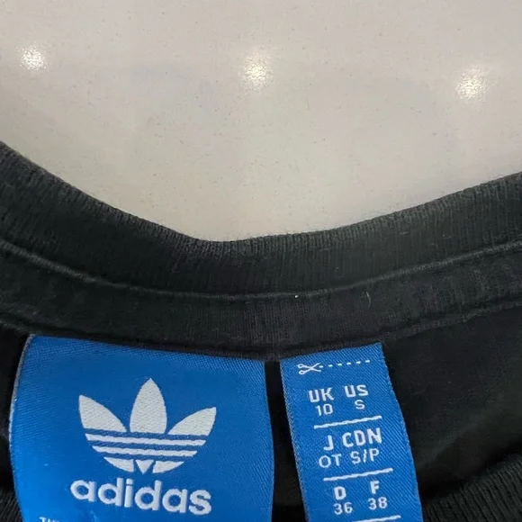 Adidas crop top tshirt - Picture 3 of 7